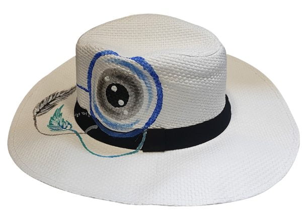 Καπέλο γυναικείο hand painted  με μάτια και πούπουλα σε λευκό χρώμα one size